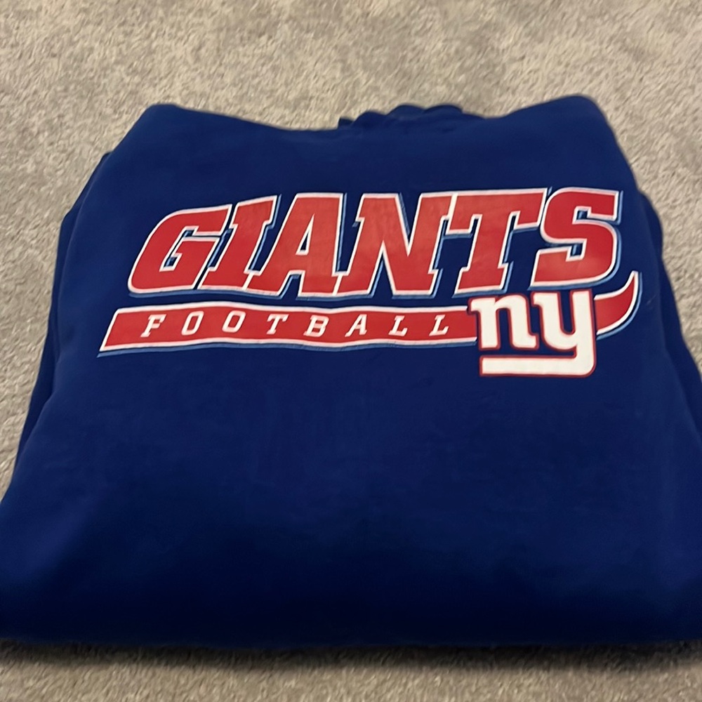 NFL team apparel youth blue NY Giants hooded sweatshirt with front pocket. B